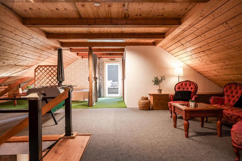 Unique Rustic Property In Skane Linderod Esterno foto