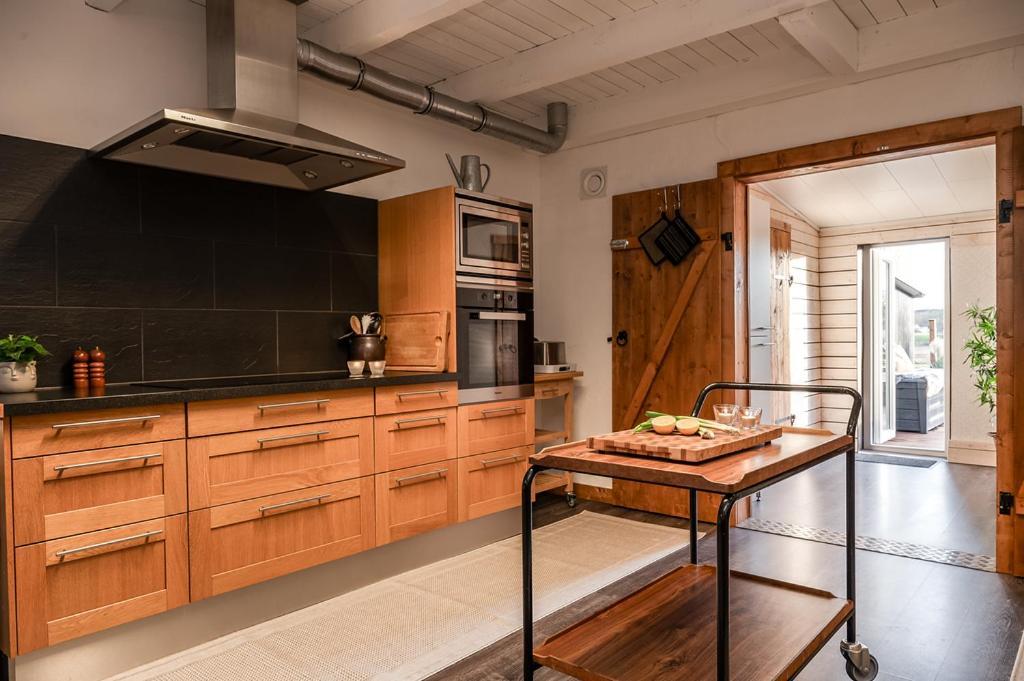Unique Rustic Property In Skane Linderod Esterno foto